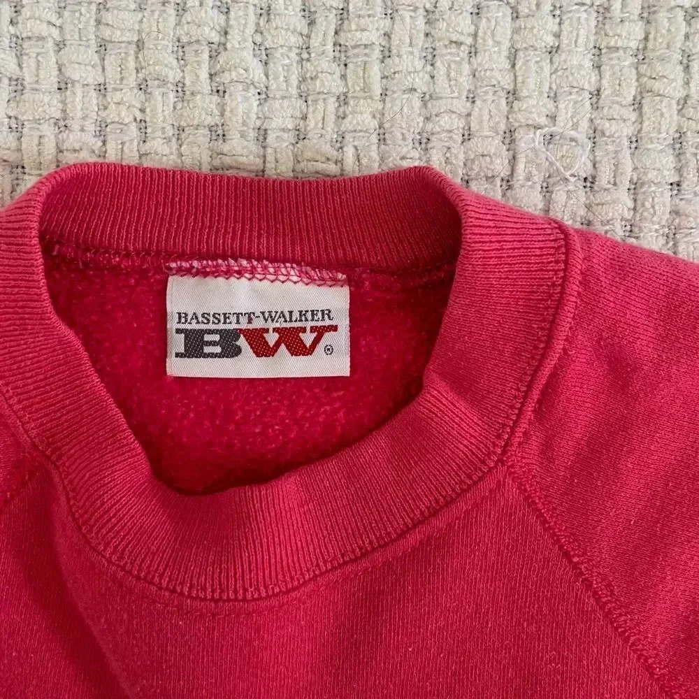 VINTAGE 90’s Pink Crewneck - Picture 5 of 5